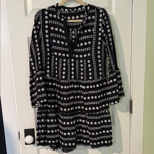 The Reset Black and White Patterned Tunic